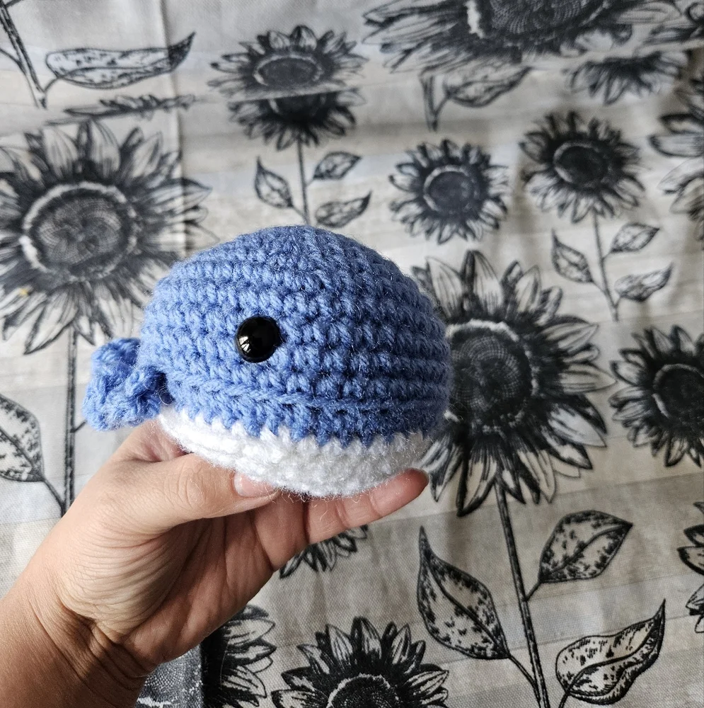 Crochet Blue Whale Amigurumi Doll Plushie - Picture 2 of 7